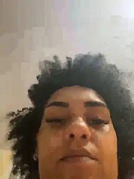 morenaluaa online show from November 2025 11:37:01 PM