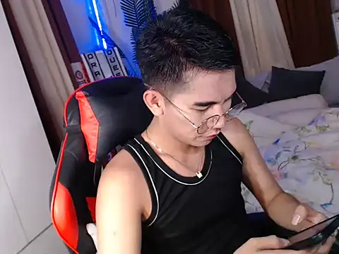 Snapshot of drinkmycumx chatting on September 2025 05:37:01 PM drinkmycumx online show from September 2025 05:37:01 PM