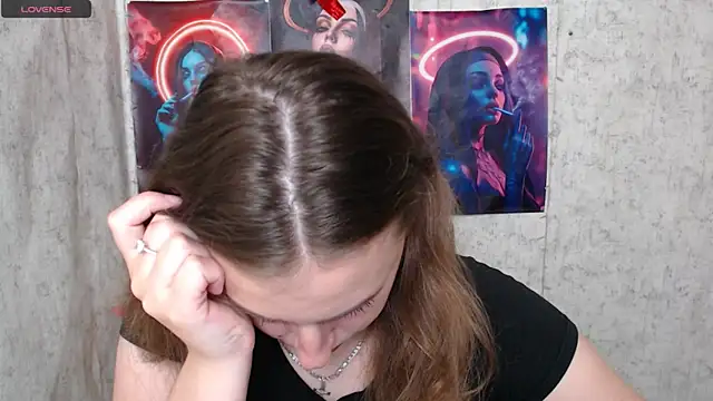 AmandaDimond  online show from May 2026 10:32:02 AM