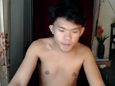 Snapshot of twink_asianbunny chatting on October 2025 12:38:02 PM twink asianbunny online show from October 2025 12:38:02 PM