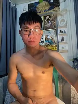 xshyboyx online show from September 2025 04:21:02 PM