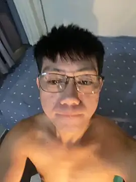 xshyboyx online show from October 2025 04:26:01 AM