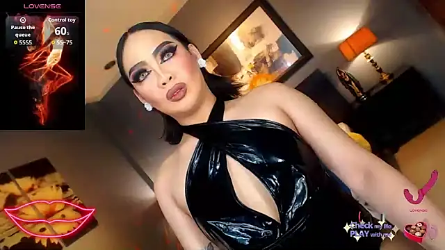 FridaHumphrey online show from March 2026 06:56:01 PM