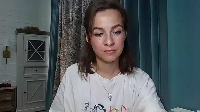 Wielee online show from September 2025 06:46:01 AM