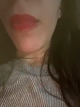 Mimisixo online show from November 2025 06:52:02 PM