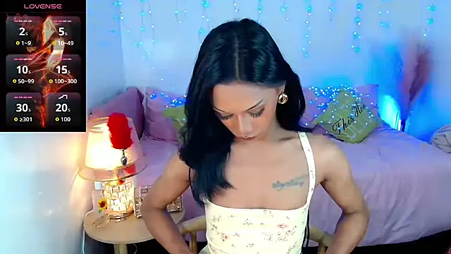 sassylatina online show from October 2025 04:07:02 PM