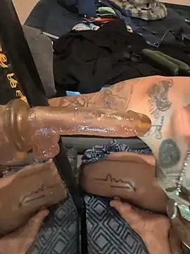 Cnutt310 online show from December 2025 09:37:01 AM