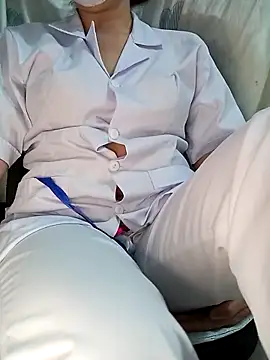 Ariana-Vy online show from April 2026 02:12:02 AM