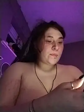 Snapshot of Crystal_zane chatting on May 2026 11:02:02 PM Crystal zane online show from May 2026 11:02:02 PM