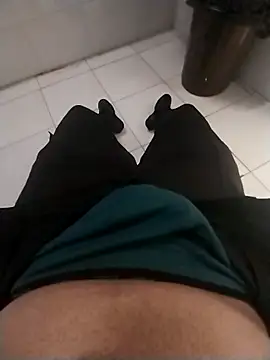 Novinhoamacoroas1002 online show from December 2025 04:43:01 AM