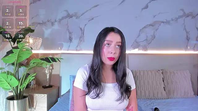 Snapshot of ValSmith_ chatting on June 2026 03:34:01 AM ValSmith online show from June 2026 03:34:01 AM