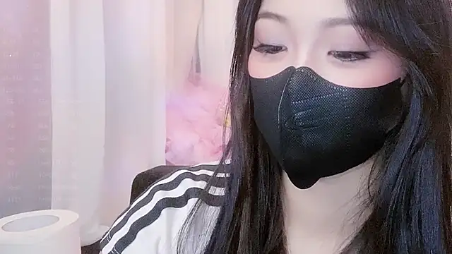 Snapshot of kemybaby chatting on April 2026 08:39:01 PM kemybaby online show from April 2026 08:39:01 PM