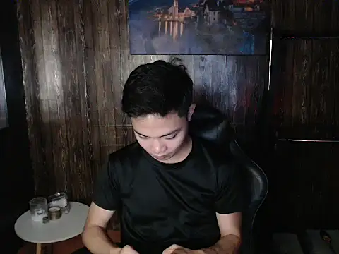 hotzachery online show from April 2026 09:45:02 AM