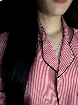 Nancy68 online show from November 2025 04:17:02 PM