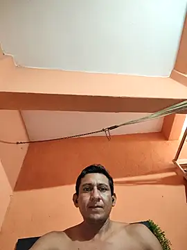 Snapshot of Albertmarc2 chatting on May 2026 08:19:01 AM Albertmarc2 online show from May 2026 08:19:01 AM