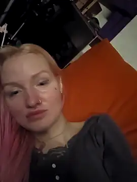 KateMonroe online show from April 2026 09:39:33 PM