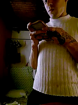 anaboleyn online show from November 2025 07:05:02 PM