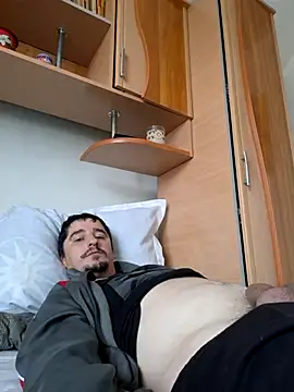 Snapshot of hugecock4u1990 chatting on November 2025 07:36:02 AM hugecock4u1990 online show from November 2025 07:36:02 AM