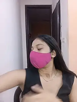 Snapshot of Cute_Rakhi8 chatting on June 2026 05:28:01 AM Cute Rakhi8 online show from June 2026 05:28:01 AM