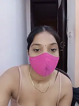 Snapshot of Cute_Rakhi8 chatting on June 2026 05:56:01 AM Cute Rakhi8 online show from June 2026 05:56:01 AM