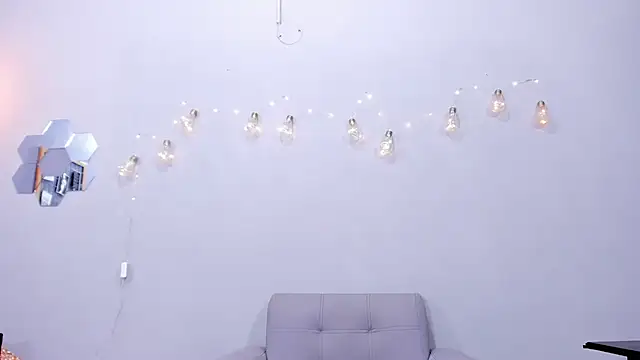 alianim online show from December 2025 07:30:02 PM