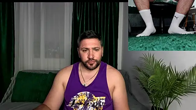 Snapshot of Gold_Alpha_Boy chatting on June 2026 07:15:02 PM Gold Alpha Boy online show from June 2026 07:15:02 PM