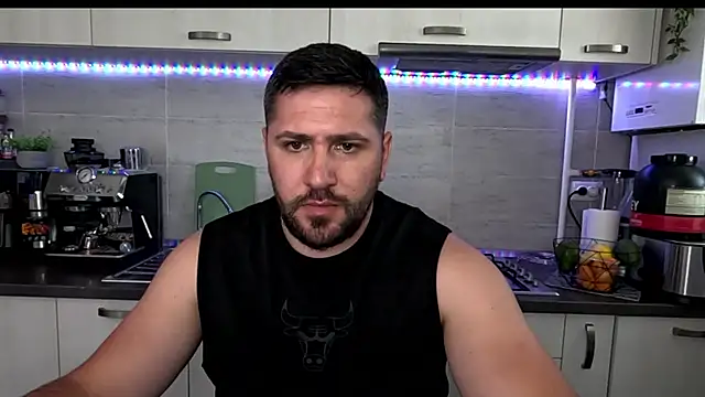 Snapshot of Gold_Alpha_Boy chatting on June 2026 01:59:01 PM Gold Alpha Boy online show from June 2026 01:59:01 PM