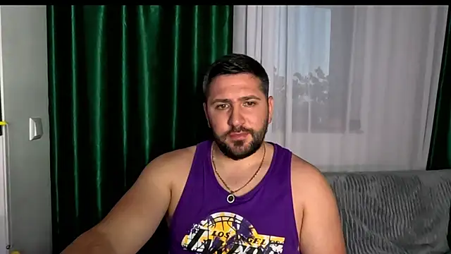 Snapshot of Gold_Alpha_Boy chatting on June 2026 06:32:01 PM Gold Alpha Boy online show from June 2026 06:32:01 PM