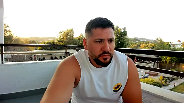 Snapshot of Gold_Alpha_Boy chatting on July 2026 04:47:01 PM Gold Alpha Boy online show from July 2026 04:47:01 PM