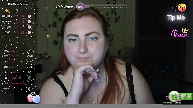 Snapshot of Alicia_love00 chatting on June 2026 06:52:02 AM Alicia love00 online show from June 2026 06:52:02 AM