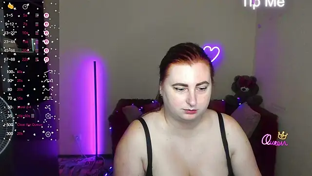 Snapshot of Alicia_love00 chatting on June 2026 05:26:02 AM Alicia love00 online show from June 2026 05:26:02 AM