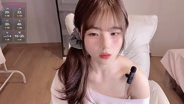gougou77 online show from June 2026 10:25:01 AM