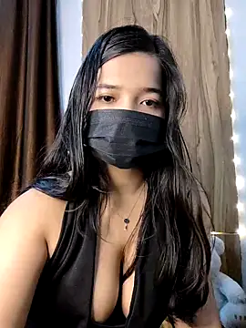 Snapshot of luv_johrrra chatting on September 2025 06:13:02 PM luv johrrra online show from September 2025 06:13:02 PM