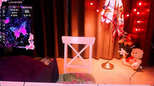 Crystal2207 online show from September 2025 09:16:02 PM