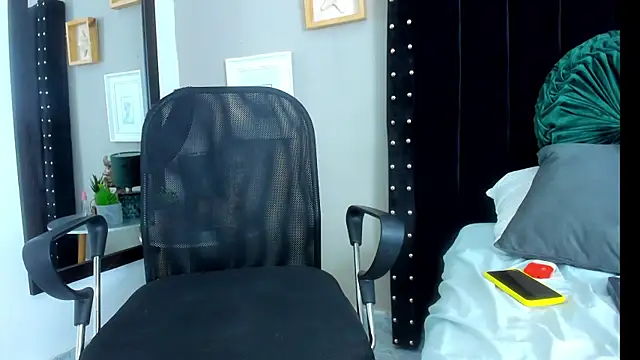 Snapshot of Mathewboy1 chatting on September 2025 11:48:01 PM Mathewboy1 online show from September 2025 11:48:01 PM