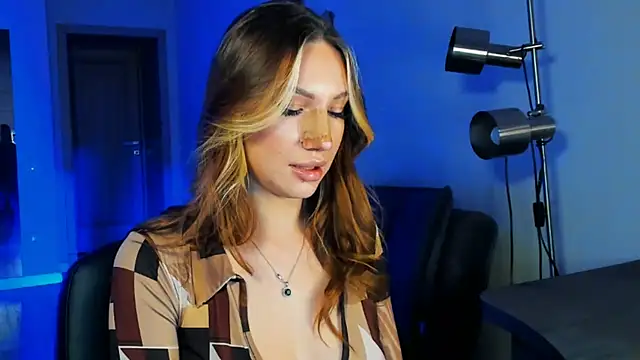 MariGven online show from February 2026 01:48:02 PM