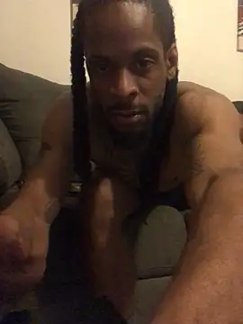 Snapshot of Taydagr8 chatting on April 2026 10:05:01 AM Taydagr8 online show from April 2026 10:05:01 AM