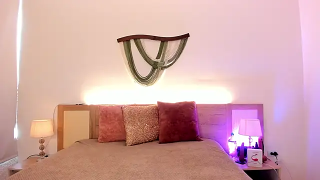 Snapshot of Dakota_Mars chatting on February 2026 08:03:02 PM Dakota Mars online show from February 2026 08:03:02 PM