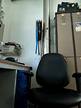 fergi1999 online show from April 2026 10:24:01 AM