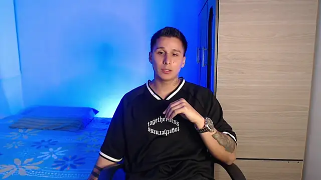 valentinosex1 online show from November 2025 10:51:01 PM