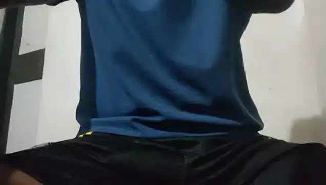 Bullboy8in online show from January 2026 01:04:01 PM