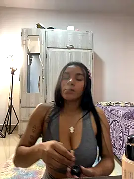 Zendaya11 online show from November 2025 03:34:02 PM