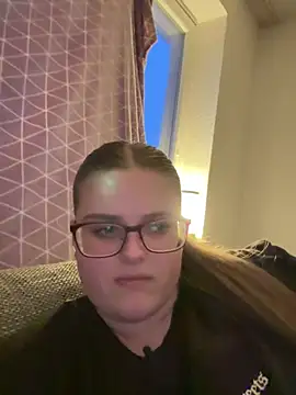 Snapshot of CurvyPaar2 chatting on February 2026 04:33:01 PM CurvyPaar2 online show from February 2026 04:33:01 PM