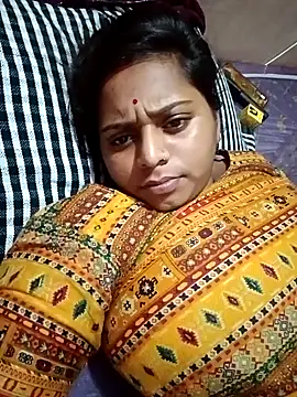 Hot crety online show from September 2025 03:19:02 AM