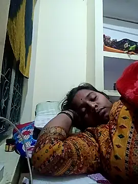 Hot crety online show from December 2025 07:33:02 PM