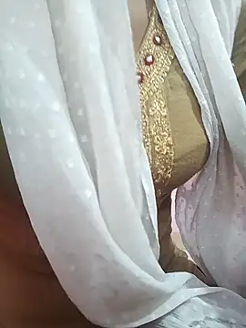 BILLO-RANI67 online show from October 2025 04:01:02 AM