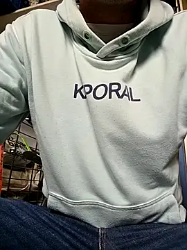 Jo27110 online show from October 2025 12:40:02 PM