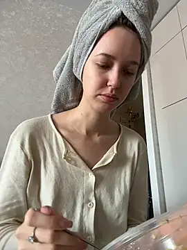 Snapshot of ElliRose chatting on February 2026 05:58:01 AM ElliRose online show from February 2026 05:58:01 AM