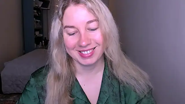 Snapshot of NancySanders chatting on May 2026 07:15:01 PM NancySanders online show from May 2026 07:15:01 PM