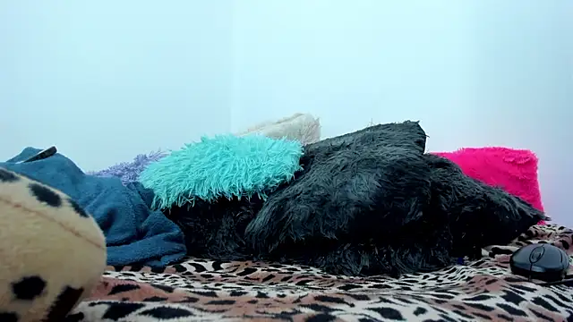 Snapshot of Adrianna_Arias chatting on September 2025 06:46:01 AM Adrianna Arias online show from September 2025 06:46:01 AM